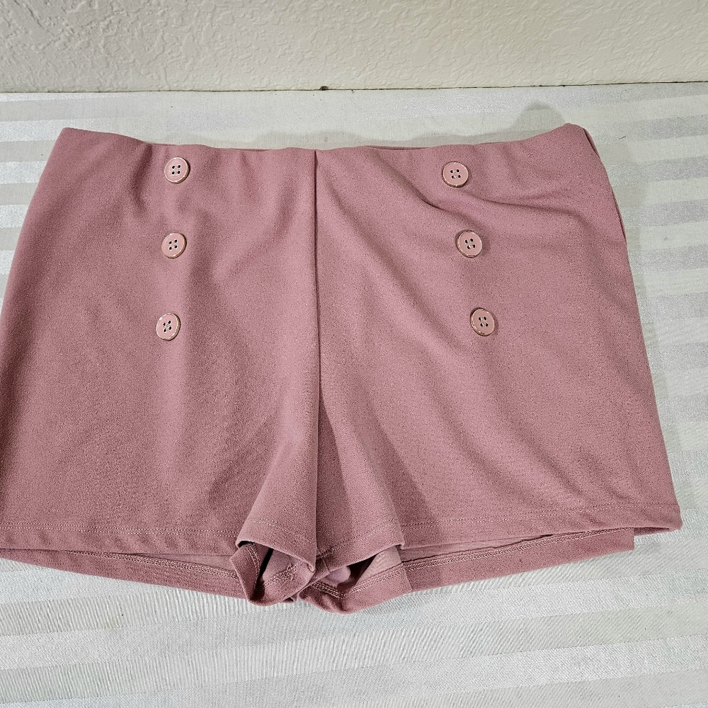 Messini Rose Color Shorts - Picture 7 of 10